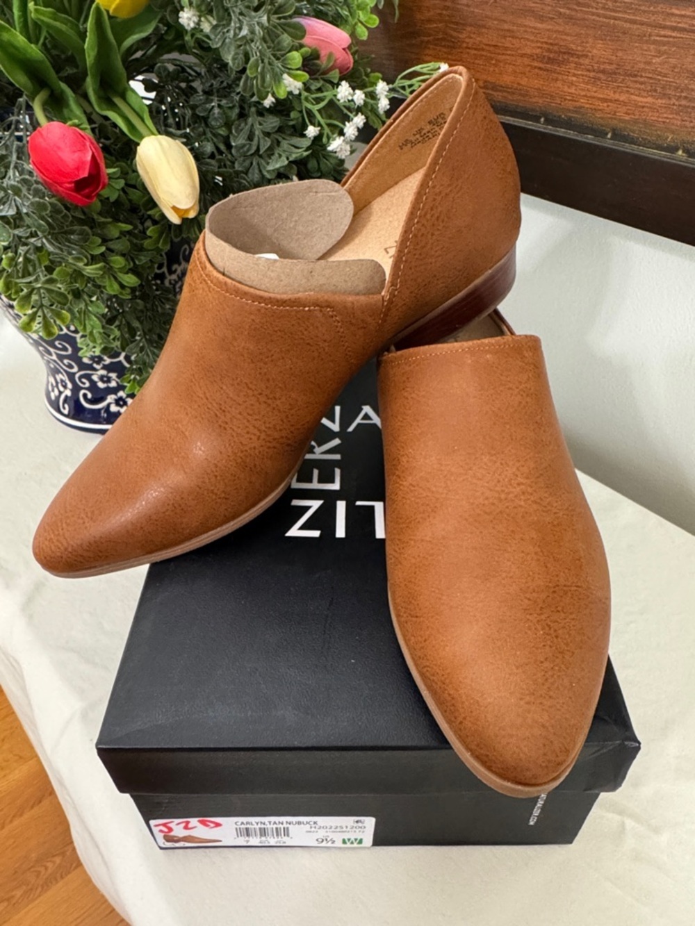 Naturalizer Carlyn Tan Shootie 9.5W
